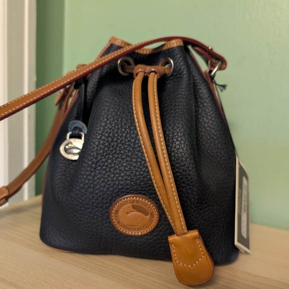 Dooney & Bourke Handbags - Nwt Rare Vintage Dooney & Bourke All Weather Leather Bag And Wallet Set